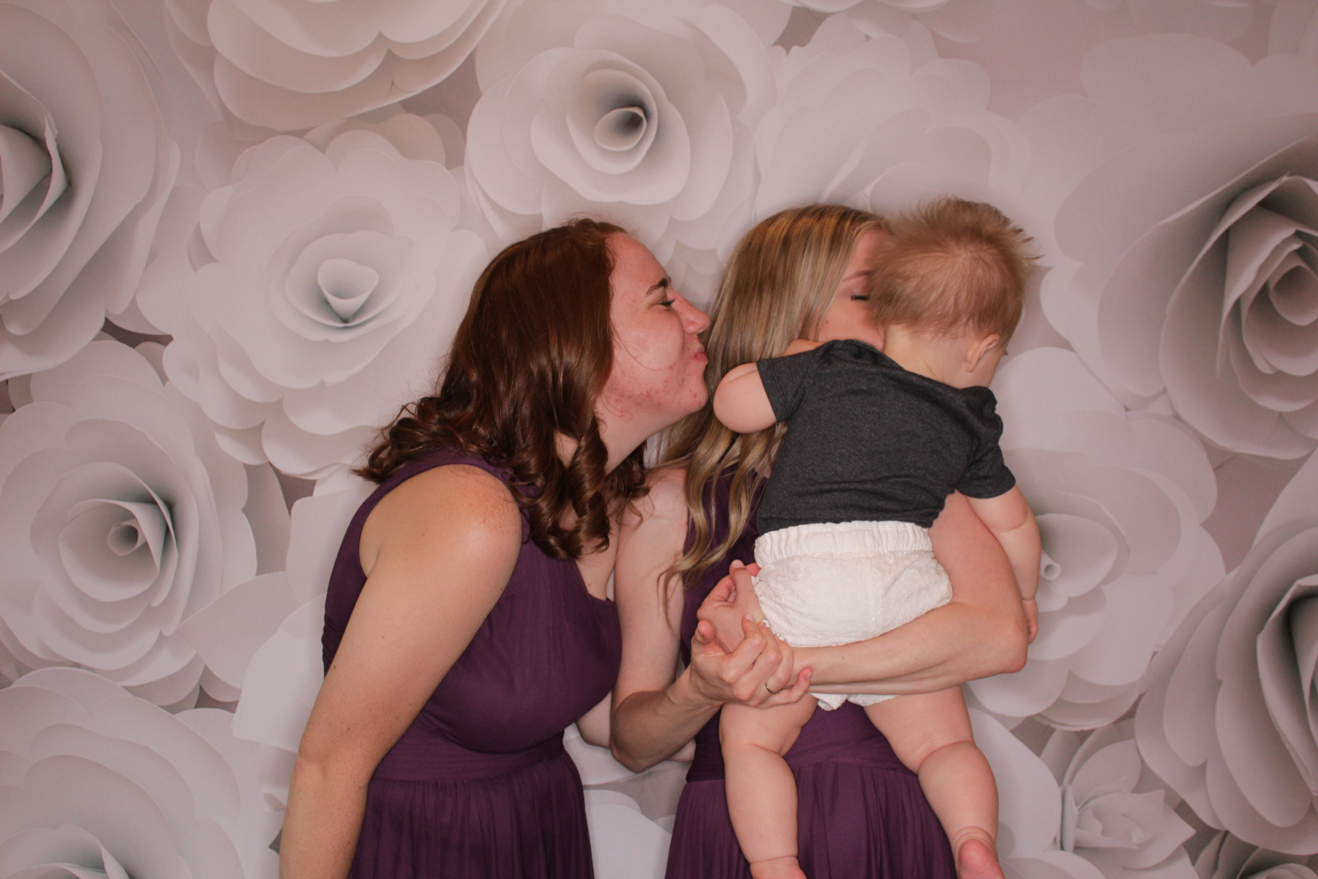 Danni and Brock’s Wedding | View more photos from the event at gallery.photoboothbillings.com/u/PhotoBoothBillings/Danni-and-Brock’s-Wedding